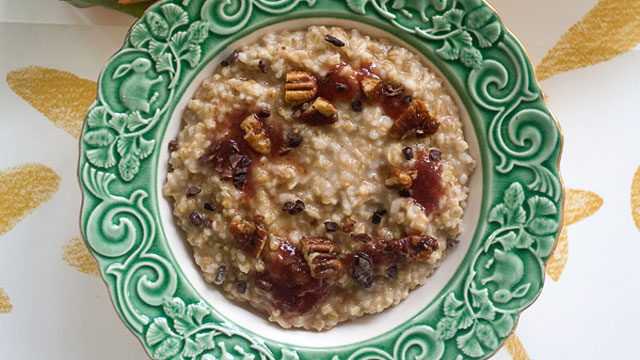 Steel Cut Porridge with Honeyed Pecans
