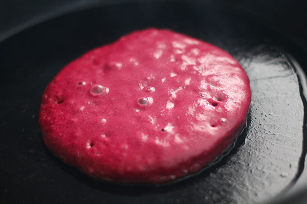 beet-red-velvet-pancakes-3
