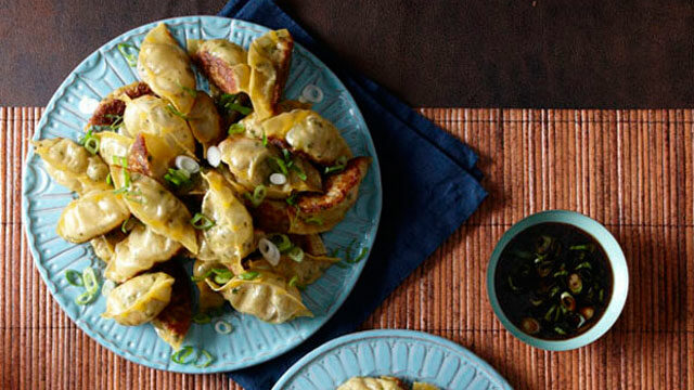 Spicy Pork Dumplings recipe