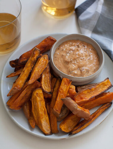 sweet-potato-fries-chipotle-mayo1
