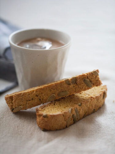 pumpkin-spice-biscotti-1