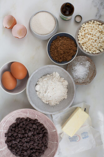 peppermint-fudgy-brownies-4