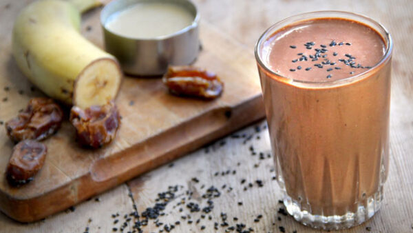 Chocolate Sesame Smoothie recipe