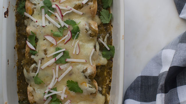 Salsa Verde Enchiladas recipe