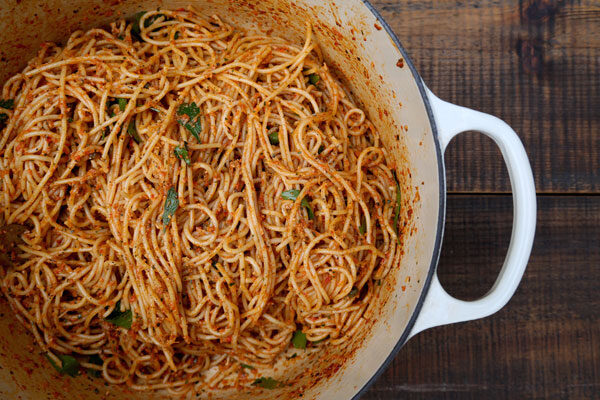 roasted-red-pepper-pesto-5