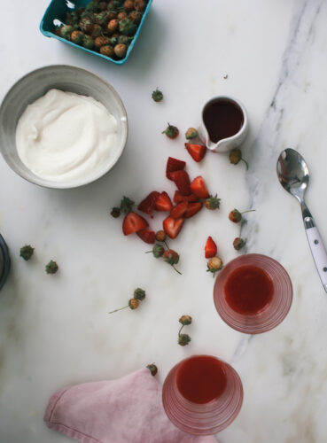 strawberries-cream-milkshake-2