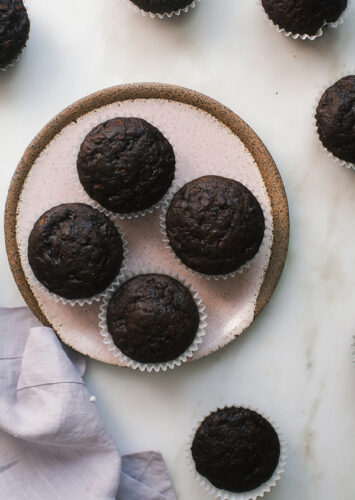 chocolate-zucchini-muffins-1