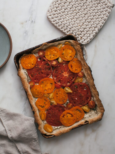 heirloom-cheesy-tomato-tart-1