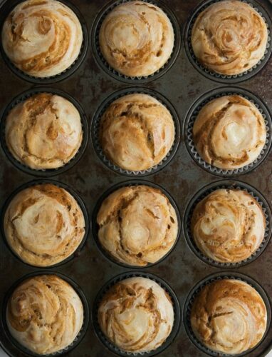 Pumpkinmarbledcheesecakemuffins 602x787