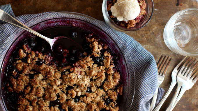 blueberry-crisp-1
