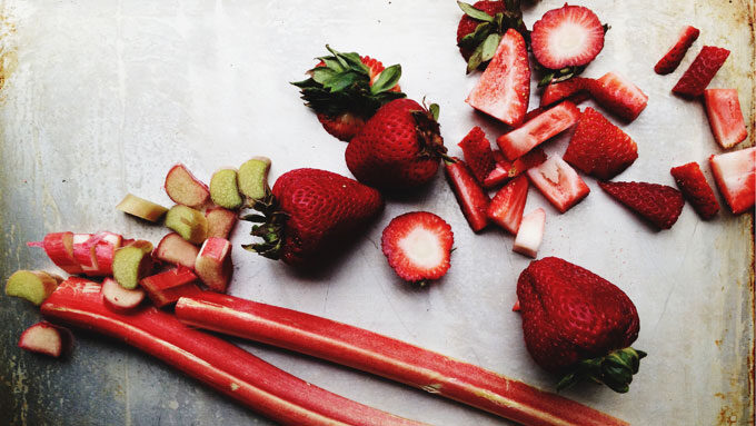 strawberry-and-rhubarb