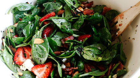 strawberryspinachsalad1