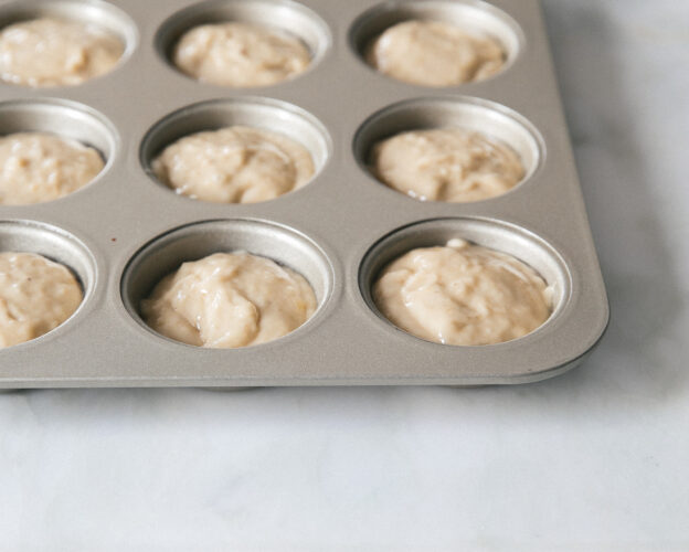 TahiniBananaBreadMuffins