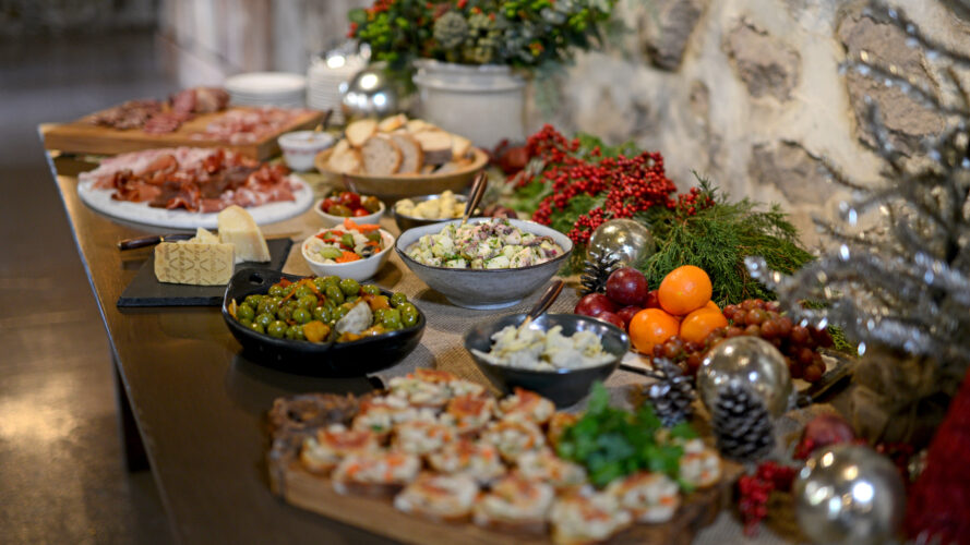 Feast 05